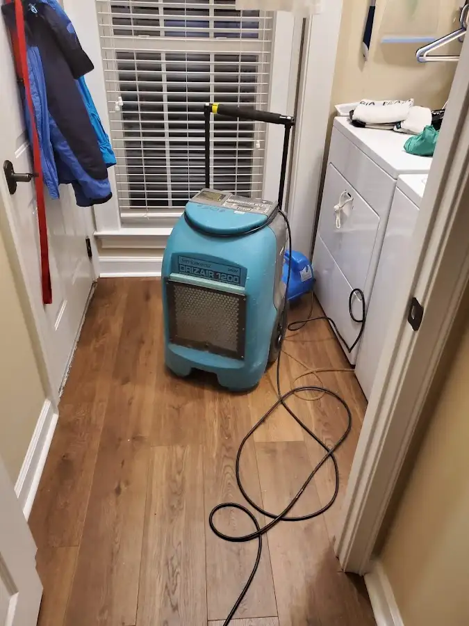 Commercial dehumidifier deployed for Flood Damage Cleanup in Wilton Manors